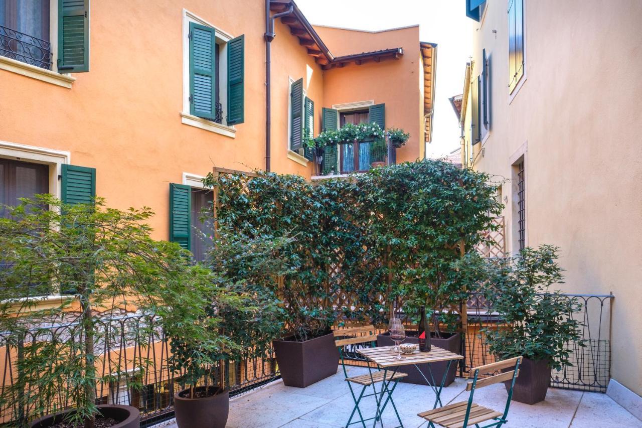 Appartement La Terrazza In Centro à Vérone Extérieur photo